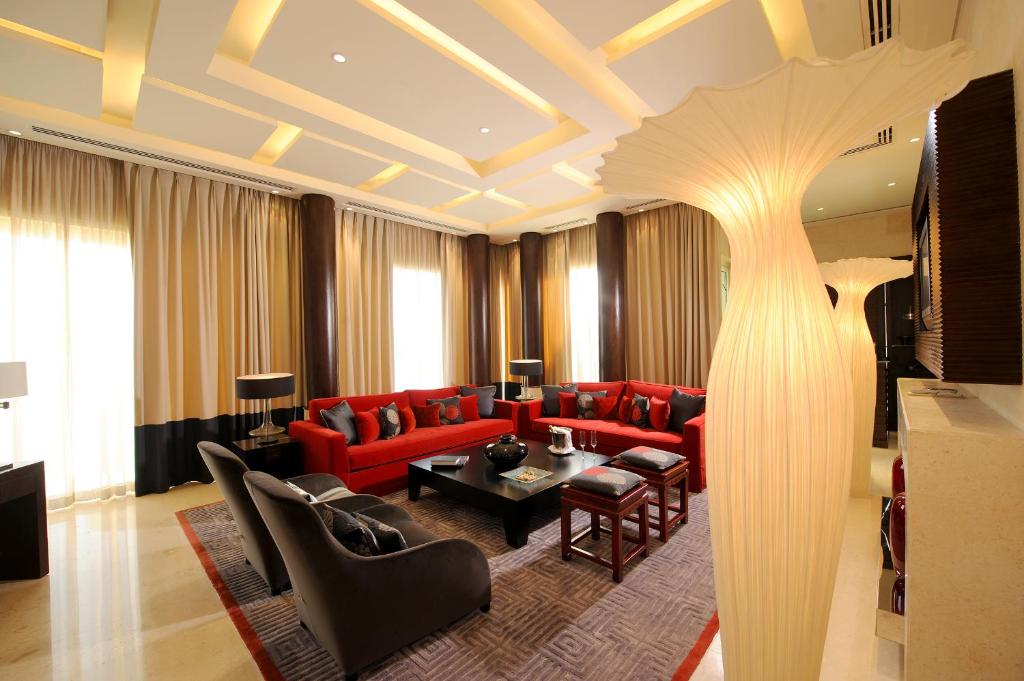 Presidential Suite - Image 2