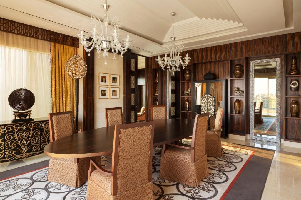 Two Bedroom Middle Eastern Royal Suite - Image 5