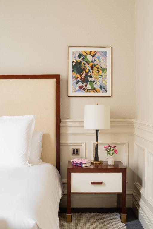 Executive Double Room - Image 2