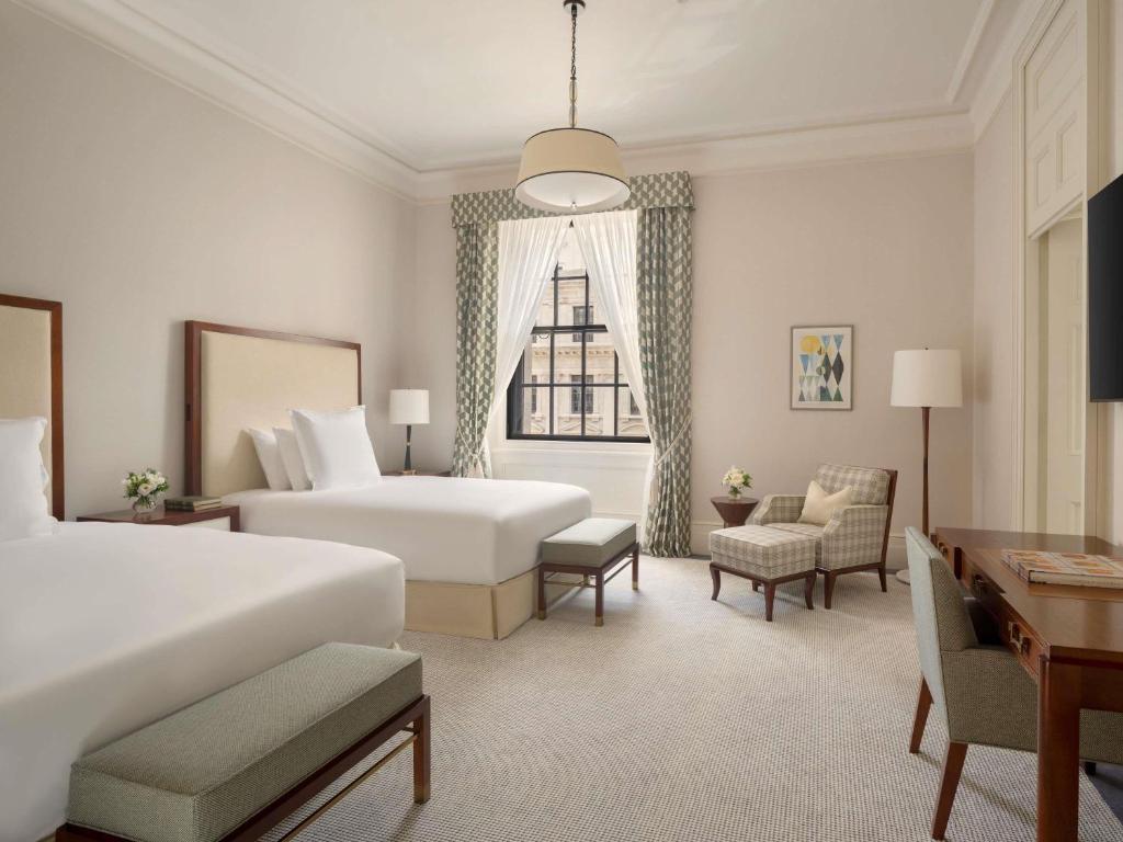 Executive Twin Room - Image 5