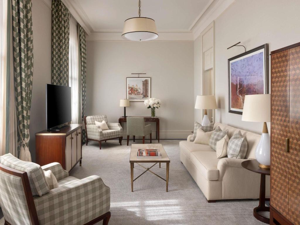 Ministerial Suite - Image 6