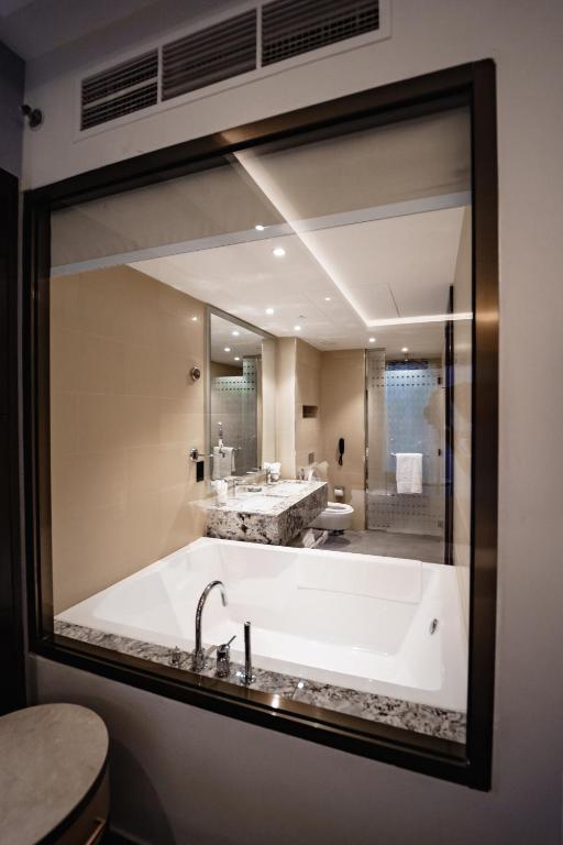 Suite with Balcony - Image 1