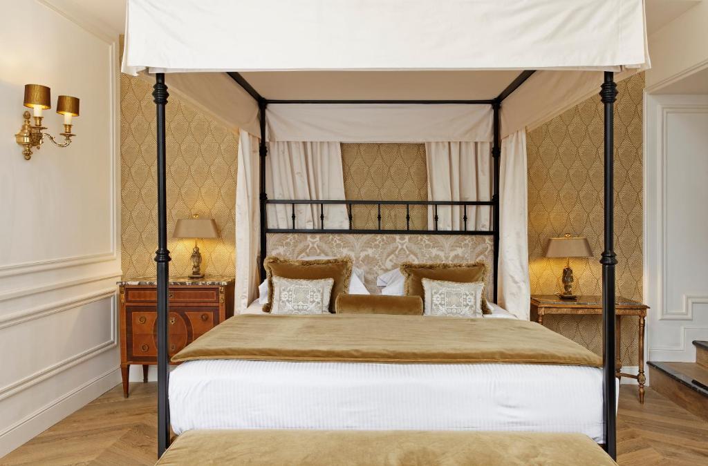 Deluxe Junior Suite - Image 2