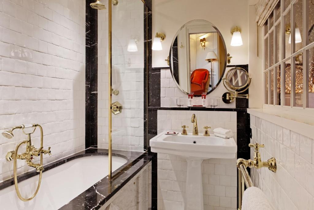 Deluxe Junior Suite - Image 7