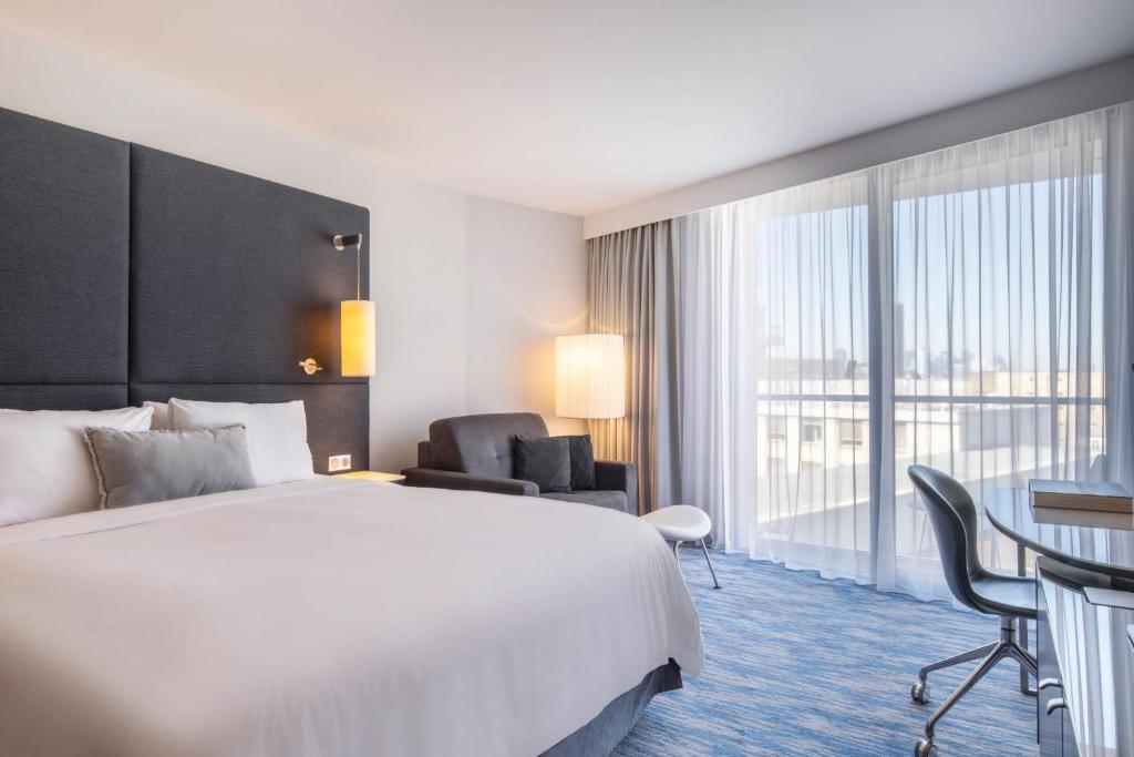 Junior Suite - Image 13