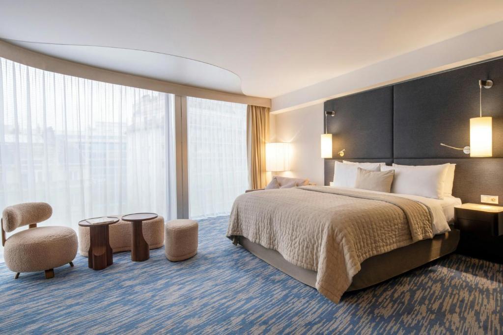 Junior Suite - Image 18