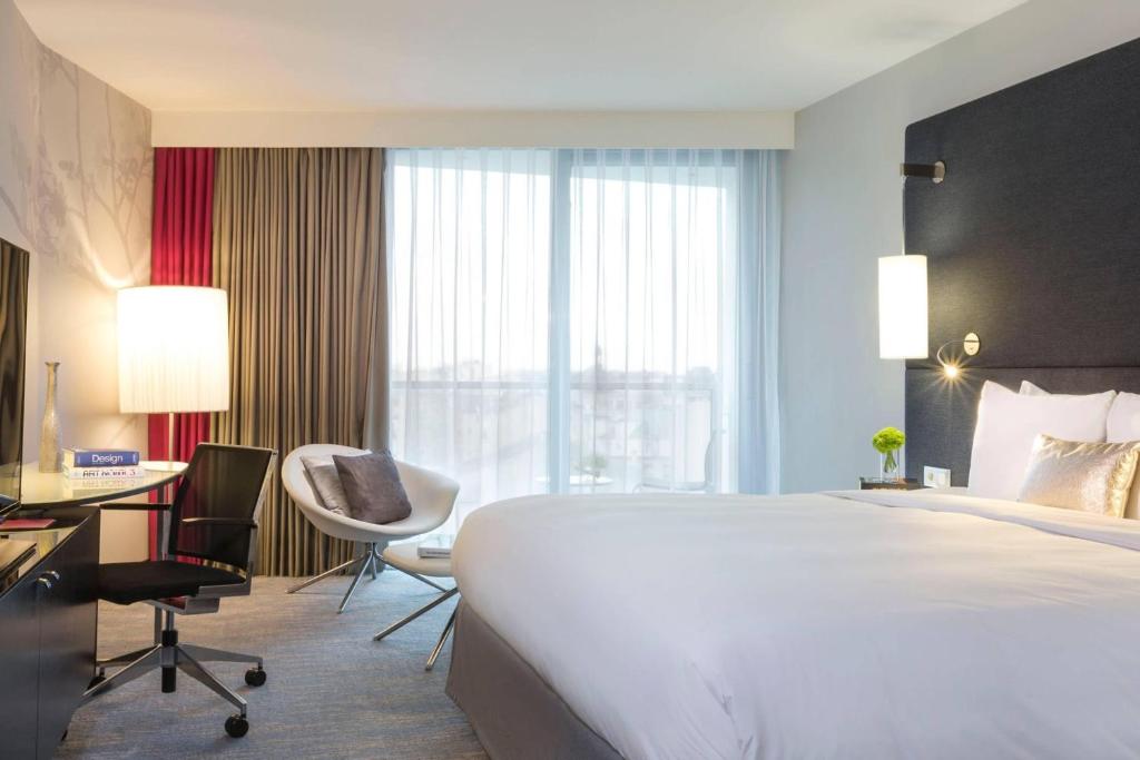 Superior Room - Image 1