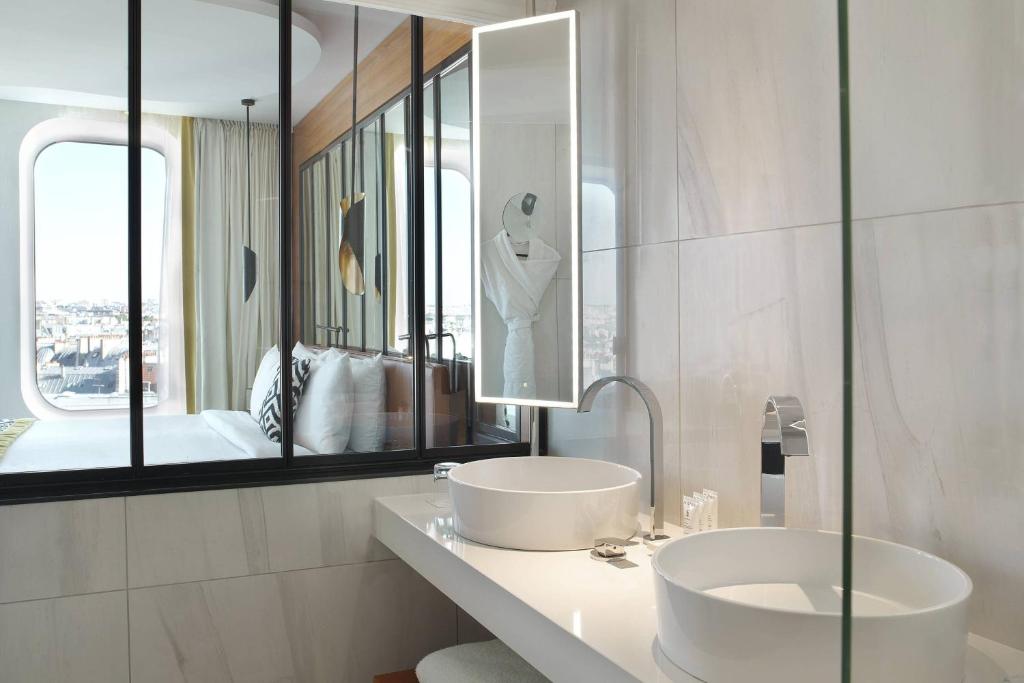 Artist Studio Junior Suite - Image 9