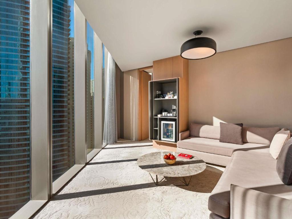 Junior Suite - Image 12