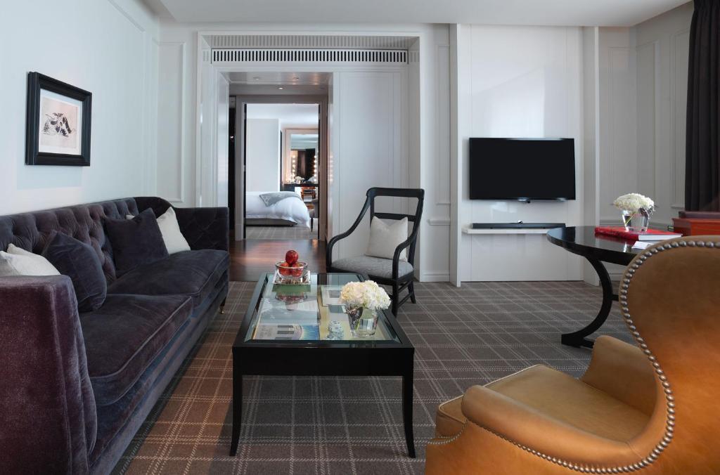 Grand Premier Suite - Image 1