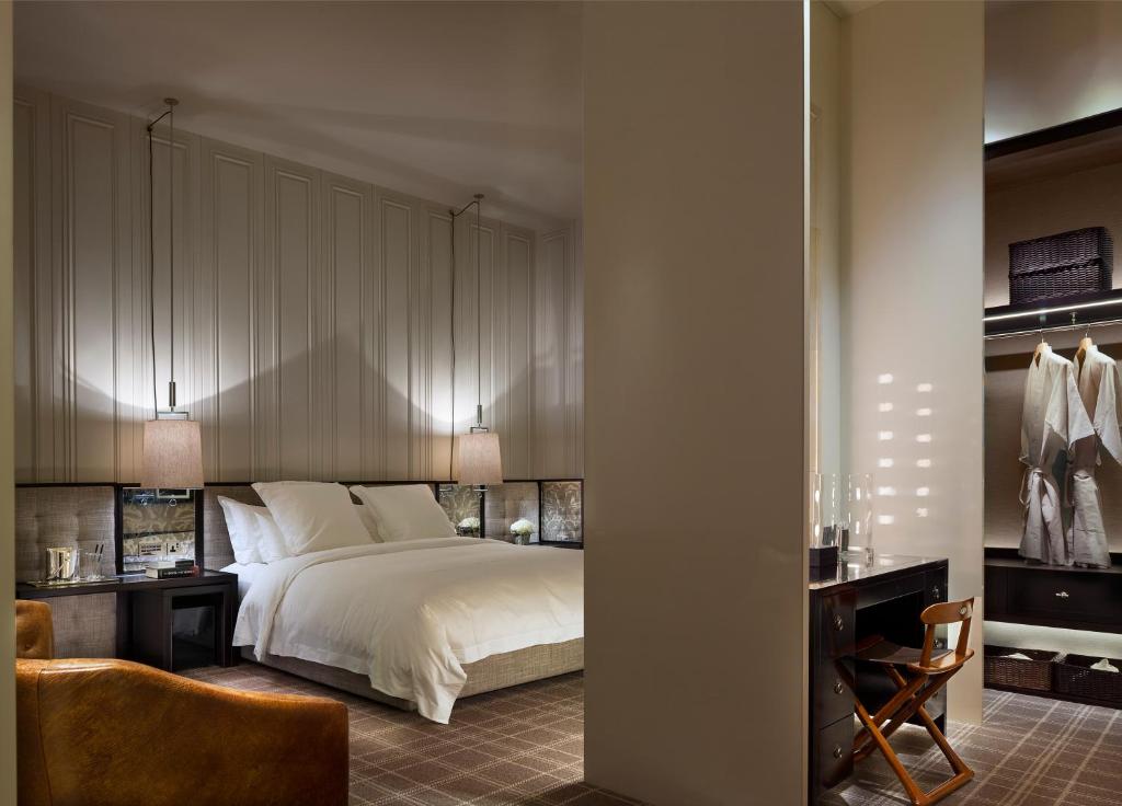 Noble House - Image 4