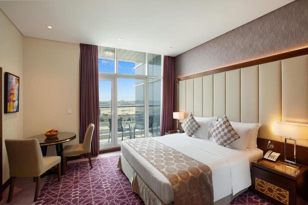 Studio Apartment City View - Image 1