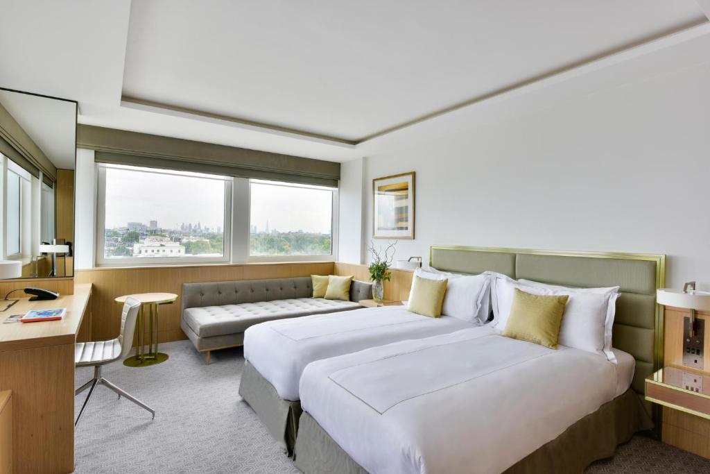 Classic Triple Room - Image 1