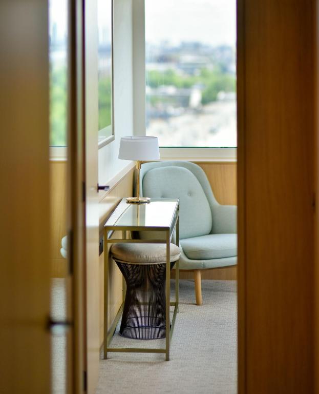 Park Suite - Image 2