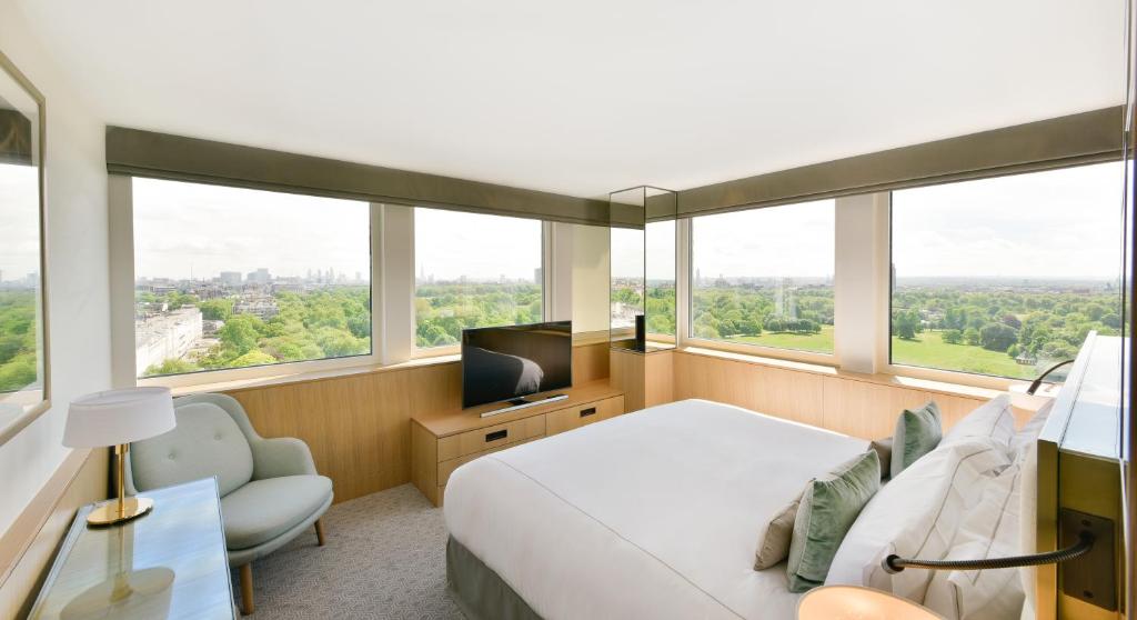Park Suite - Image 1