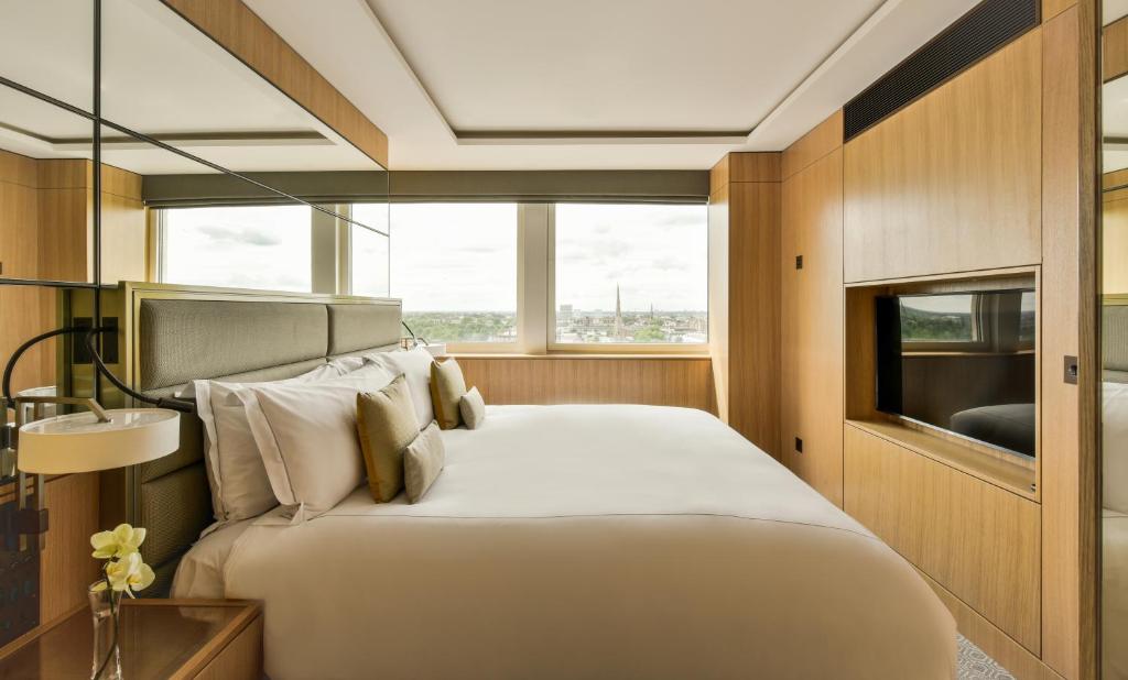 Spires Suite - Image 2