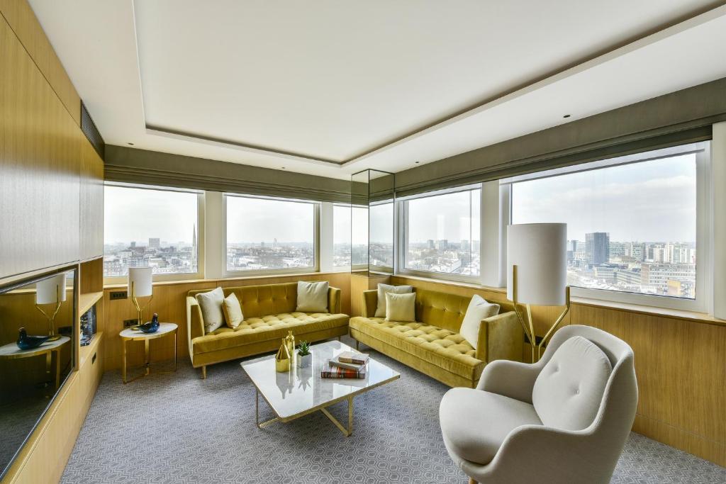Spires Suite - Image 5