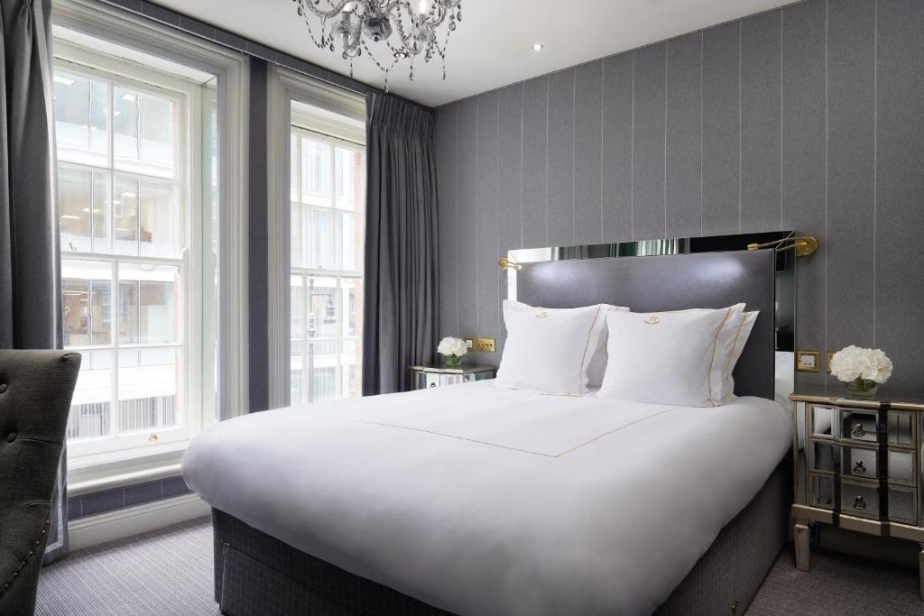 Classic Double Room - Image 1