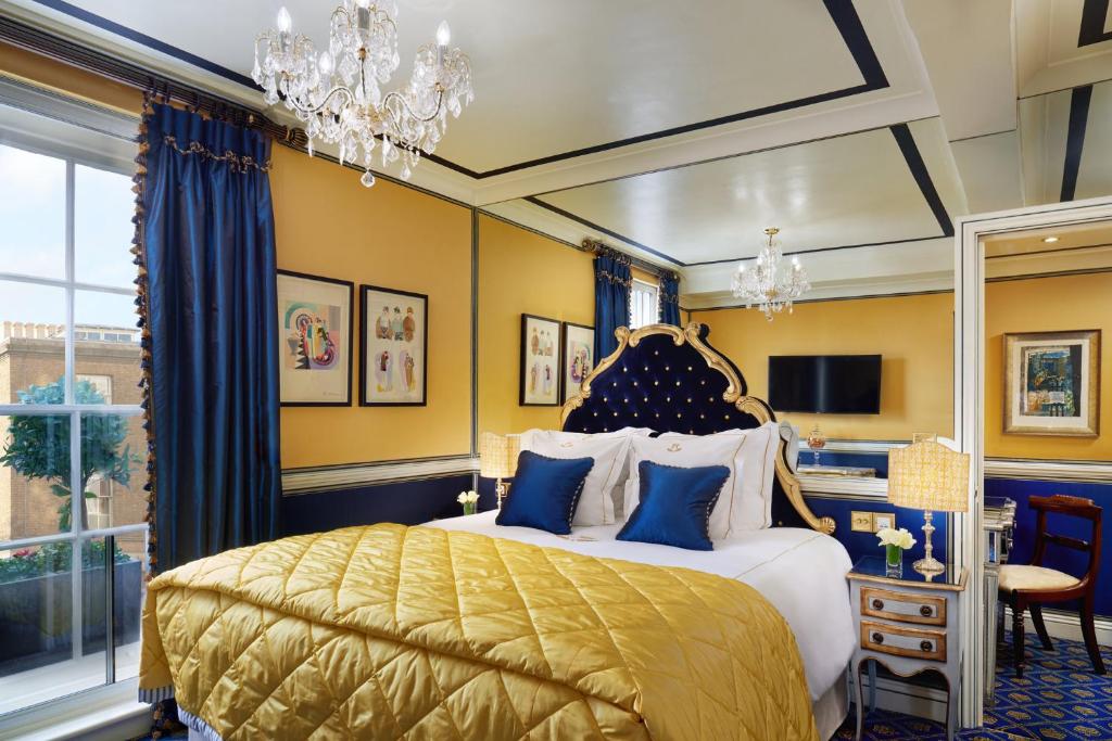 Executive King Suite - Image 5