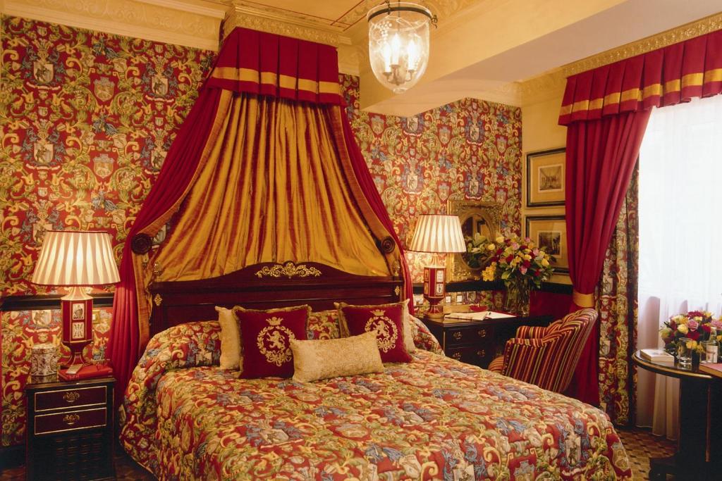 Royal Double Room - Image 5