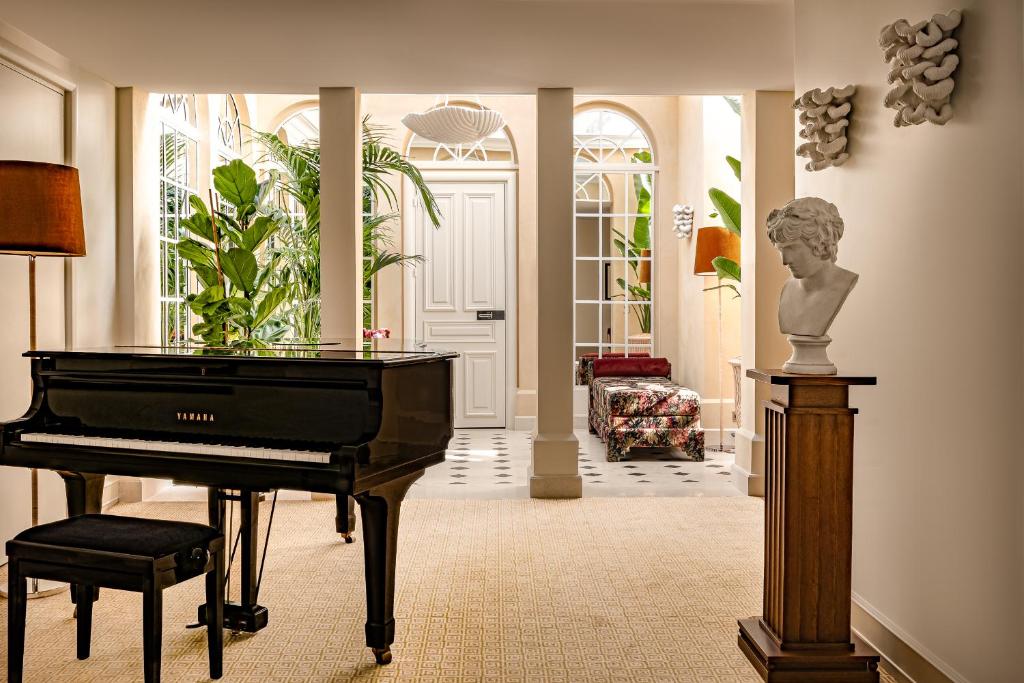 Prestige Suite - Image 5
