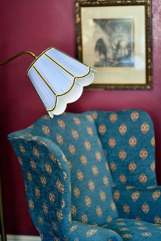 Deluxe Double Room - Image 5