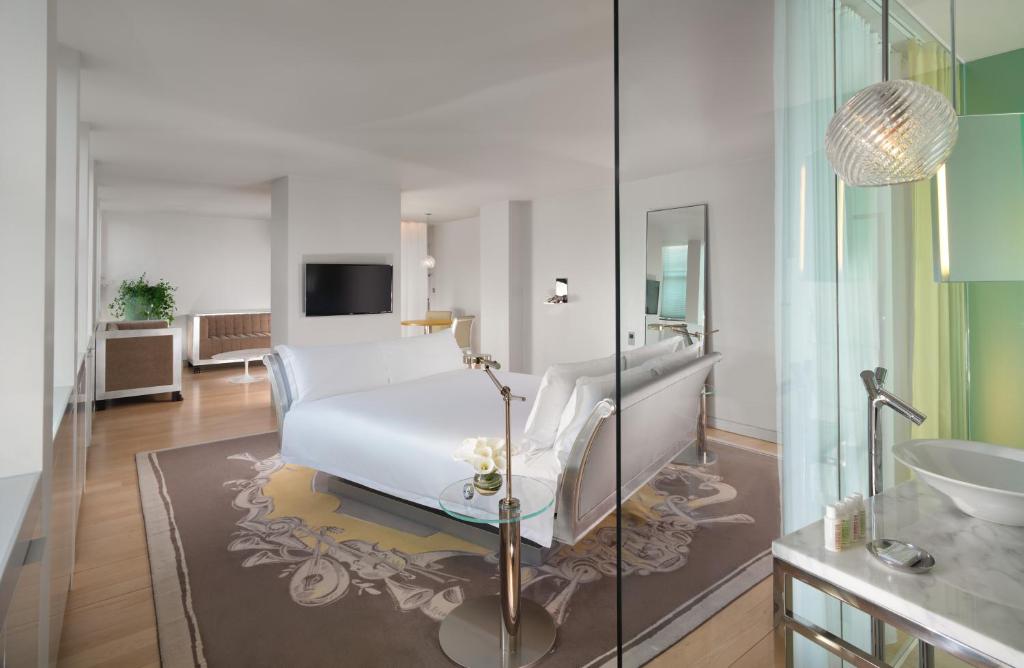Junior Loft Suite - Image 2