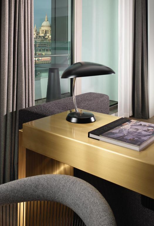 River View Balcony Suite - Image 4