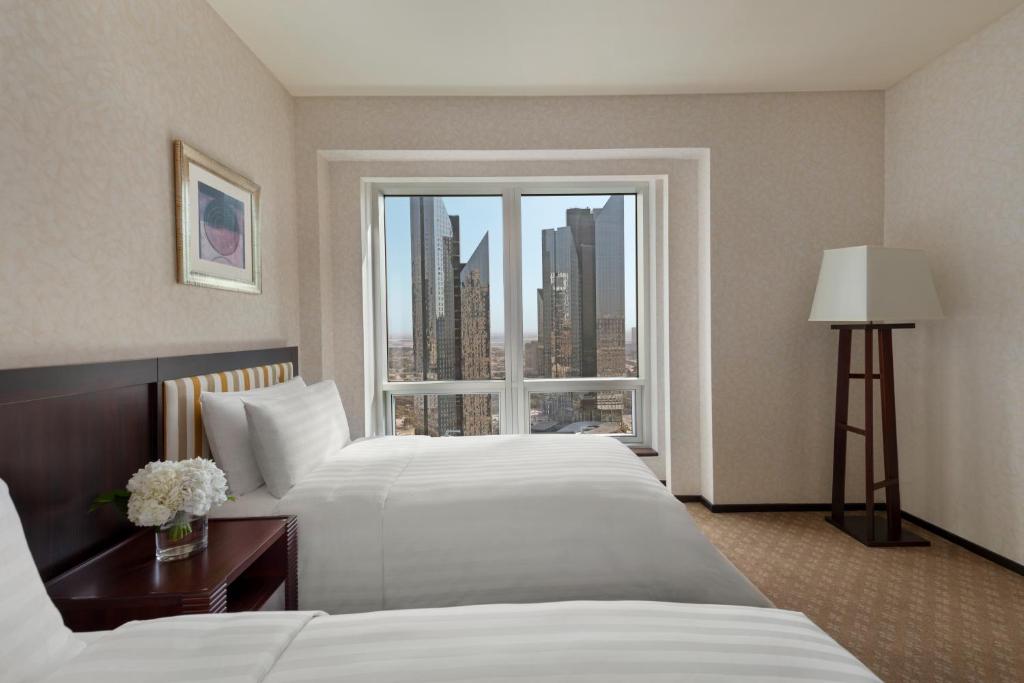 Two- Bedroom Apartment with City View - Image 5