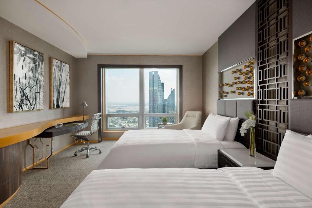 Horizon Executive Room - Lounge Access - Image 6