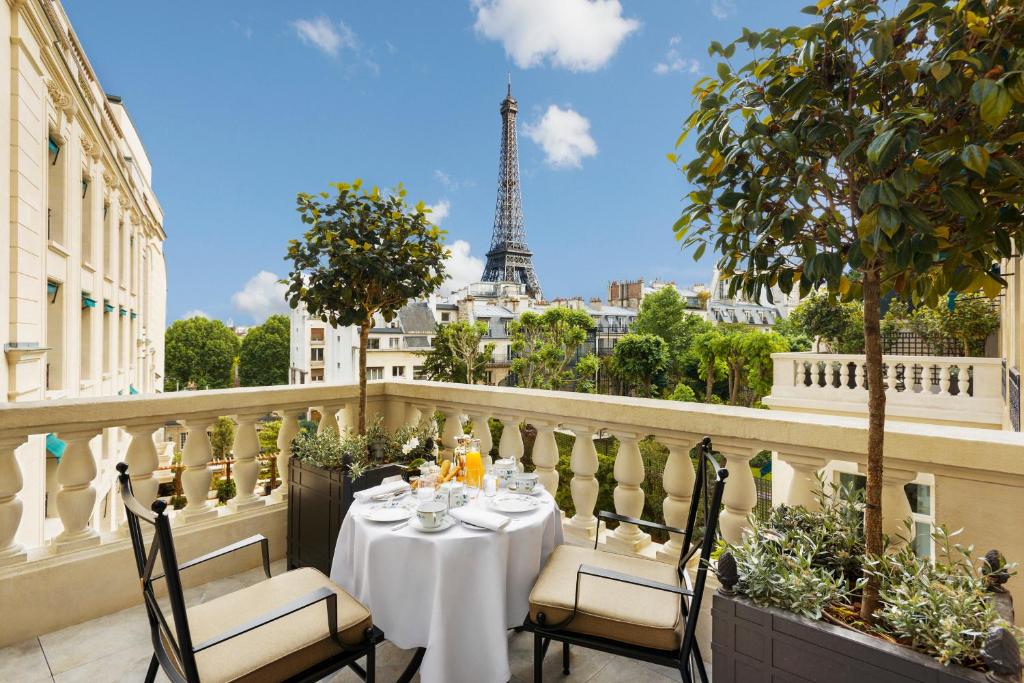 Terrace Suite - Image 1