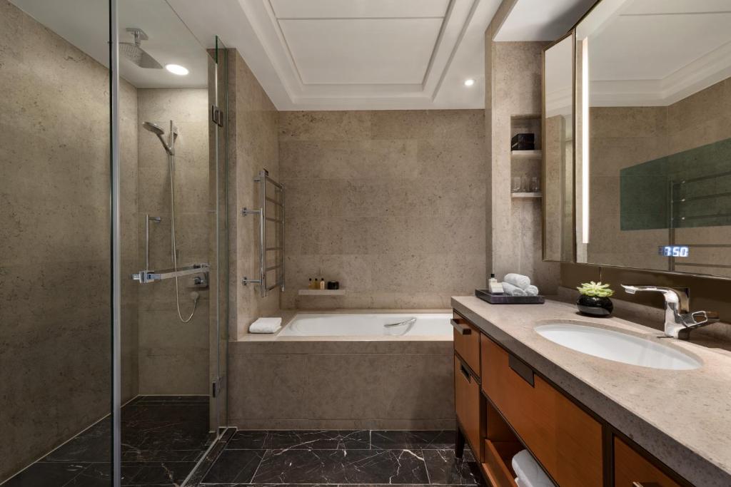 Superior Shard King - Image 2