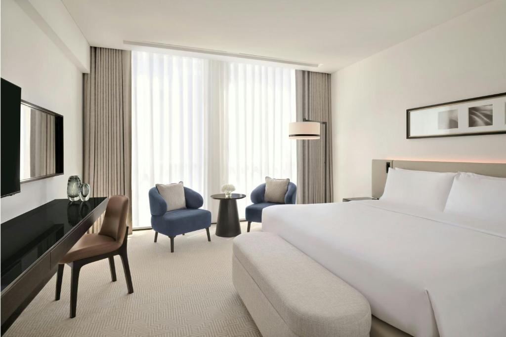 Two Bedroom Apartment, 2 Bedroom Apartment, City view - Image 14