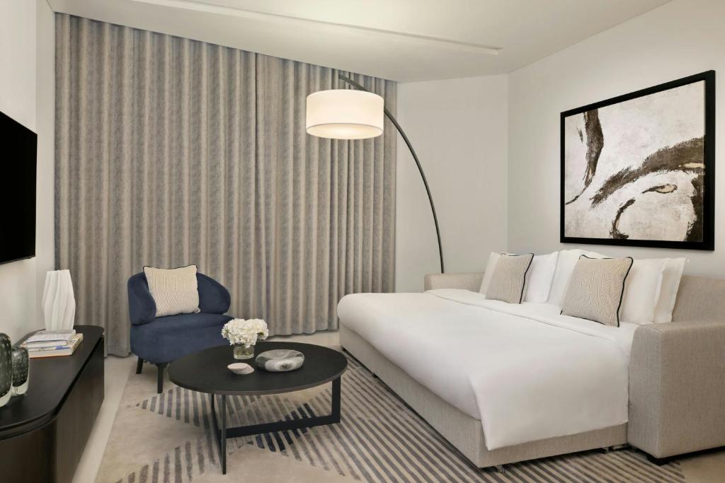 Two Bedroom Apartment, 2 Bedroom Apartment, City view - Image 17