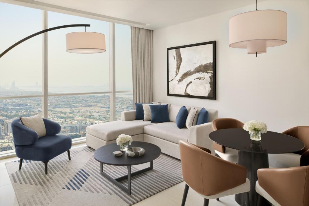 Two Bedroom Apartment, 2 Bedroom Apartment, Skyline view - Image 10