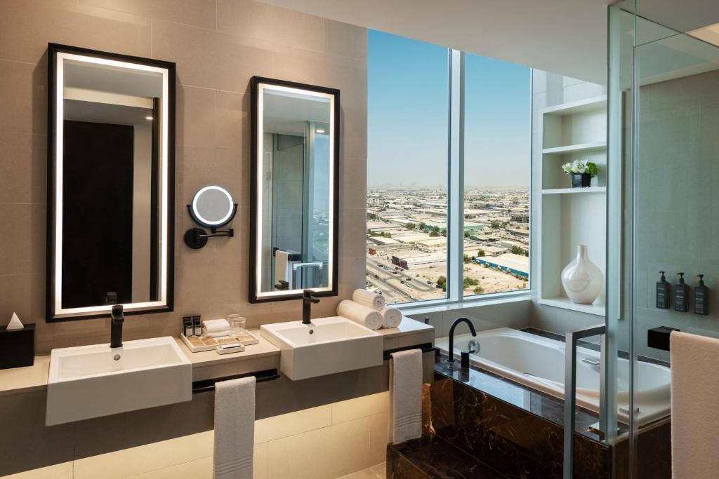 Executive Family Suite - Image 6