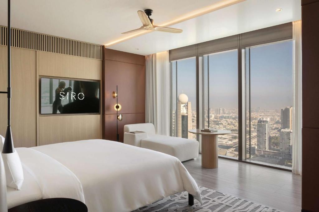 SIRO Fitness Suite - personal training session with sports massage - Image 12