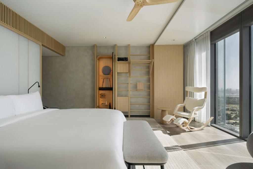 SIRO Plus King, complimentary fitness class and nutrition consultation - Image 7