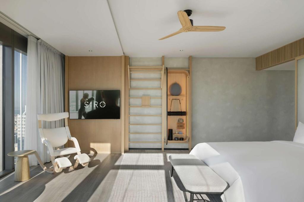 SIRO Premium Room, complimentary fitness class and nutrition consultation - Image 2