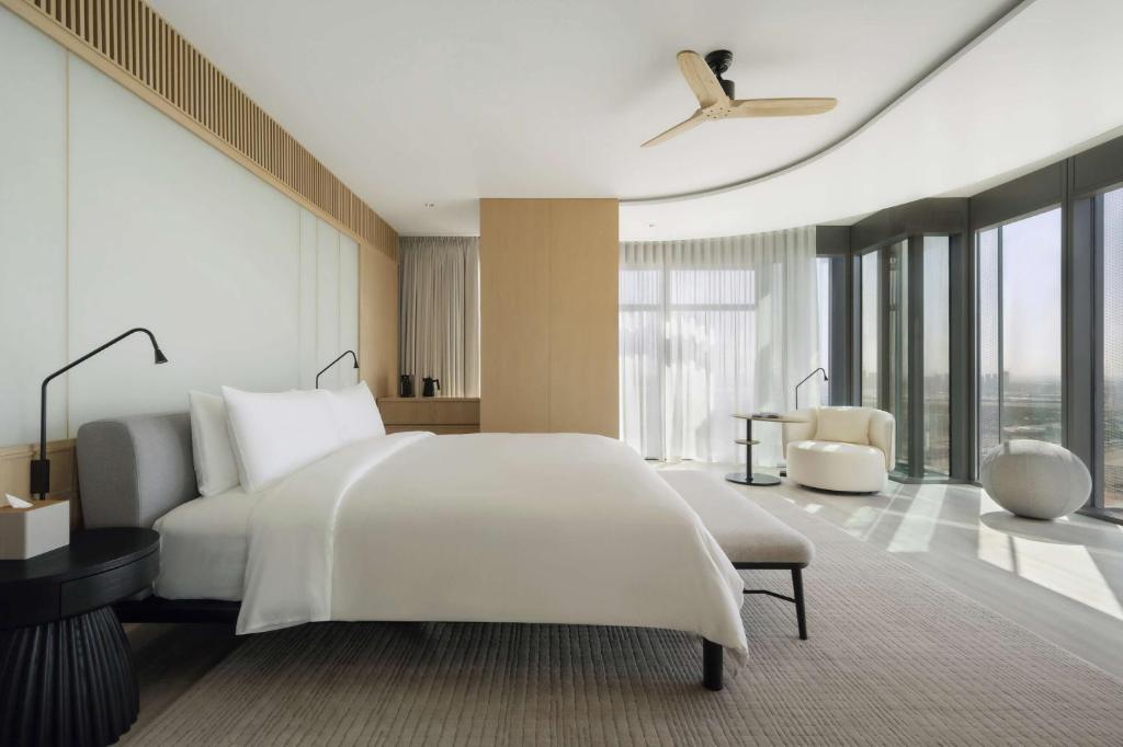 SIRO Premium Room, complimentary fitness class and nutrition consultation - Image 7