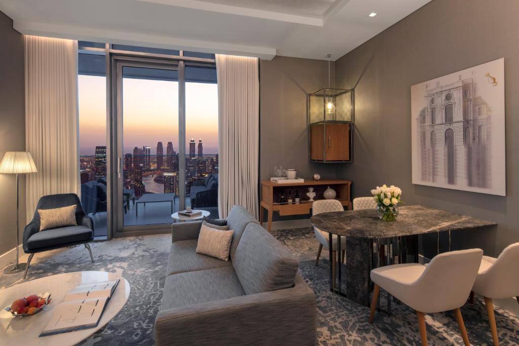 Sky Family King Suite with Balcony - Image 5
