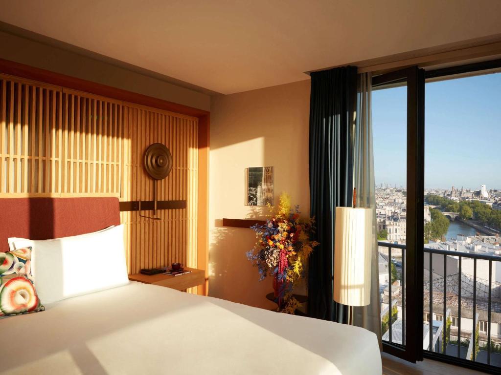 Studio Balcony Junior Suite - Paris view - Image 5