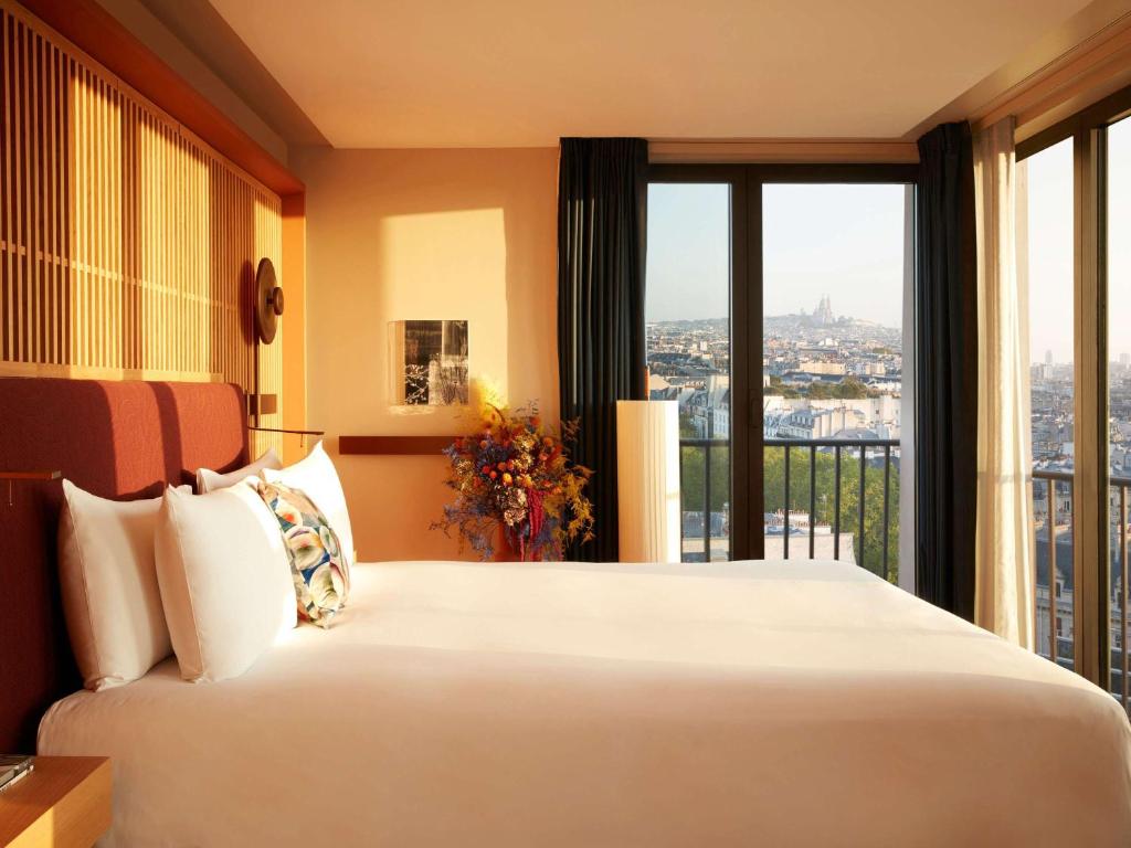 Studio Balcony Junior Suite - Paris view - Image 7