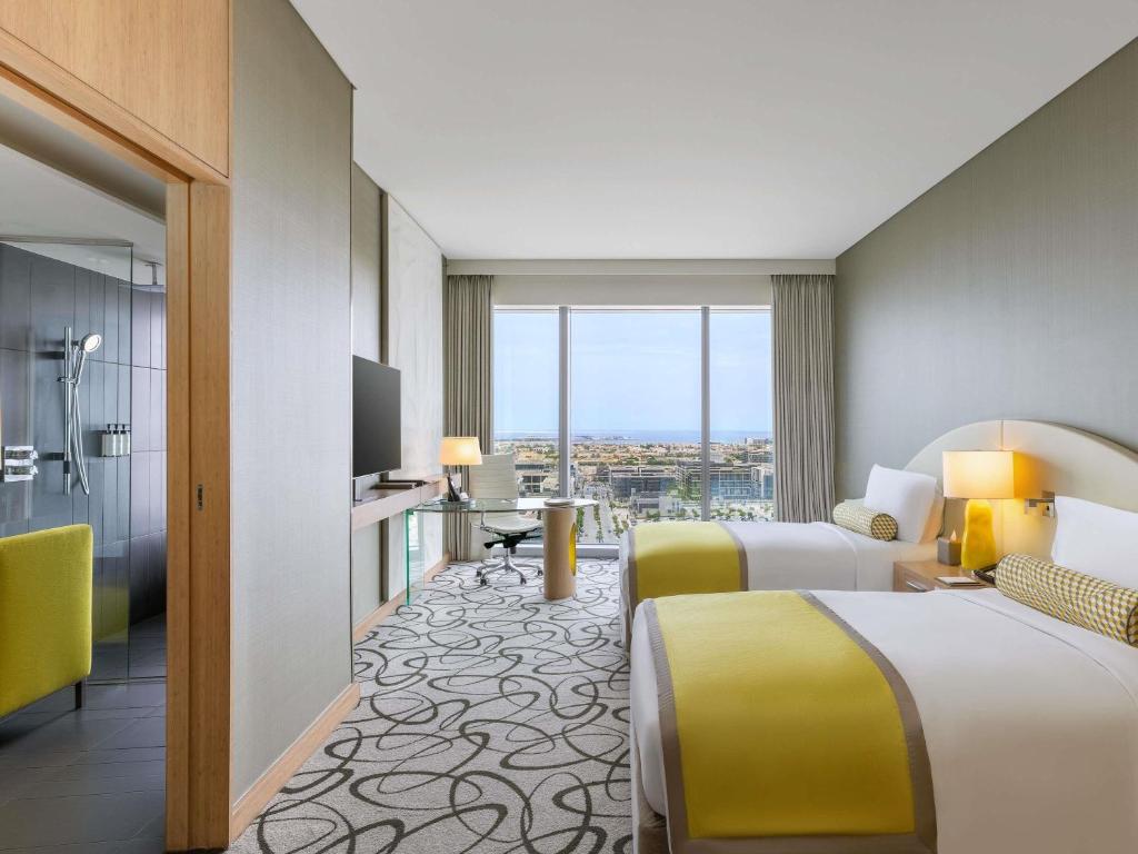 One Bedroom Apartment with King Bed - Image 14