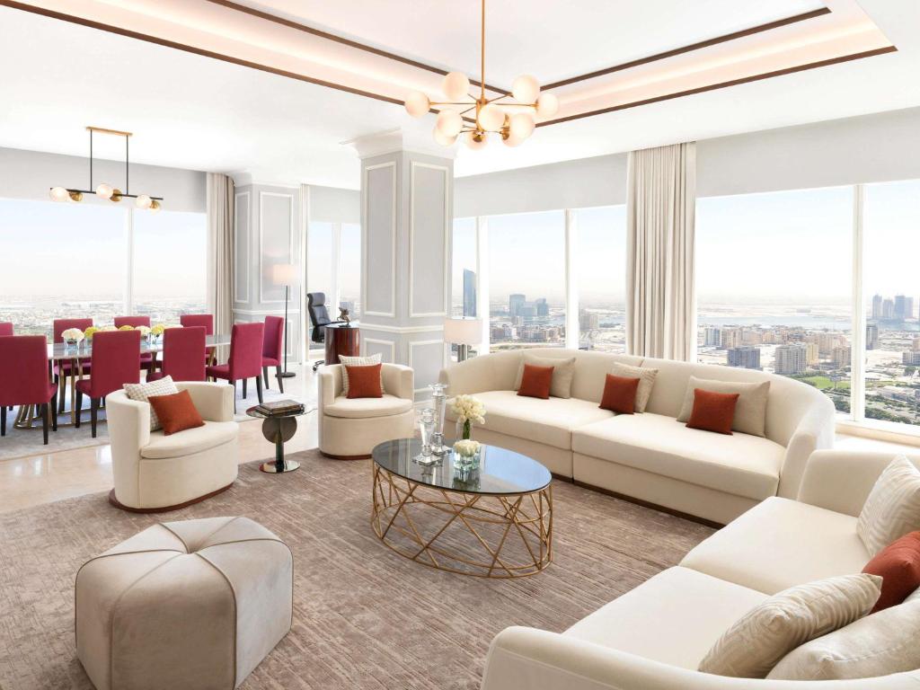 Ambassador Two Bedroom Suite with Club Millésime Access and Private Gym - Image 21