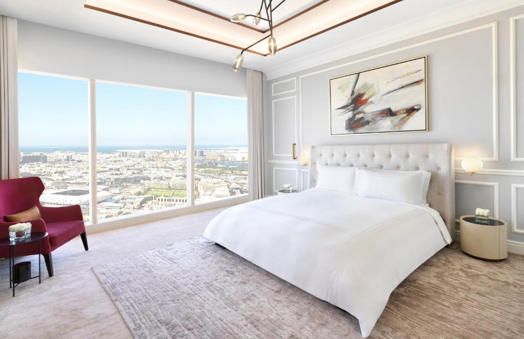 Ambassador Two Bedroom Suite with Club Millésime Access and Private Gym - Image 4