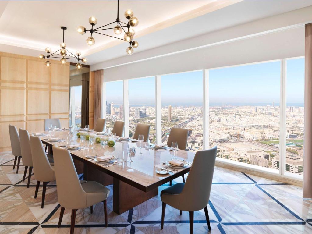 Imperial One Bedroom Suite with Club Millésime Access, Private Gym and Spa Room - Image 16