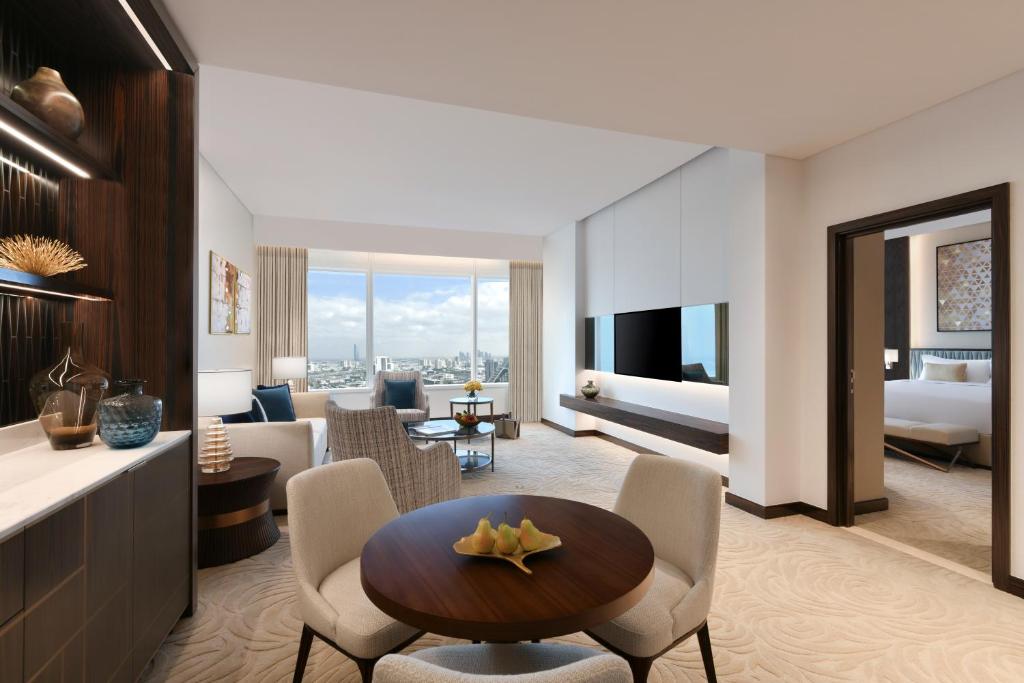 One-Bedroom King Suite with Club Millésime Access - Image 1