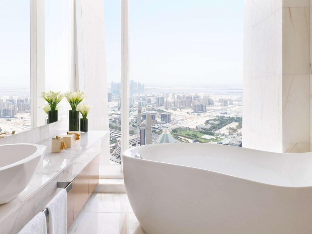 Opera Two Bedroom Suite with Club Millésime Access - Image 13