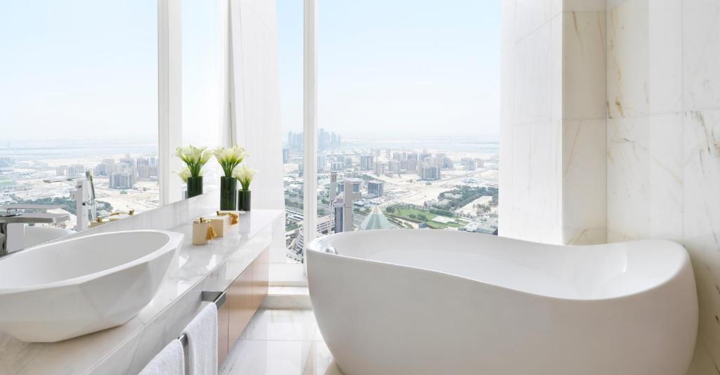 Opera Two Bedroom Suite with Club Millésime Access - Image 5